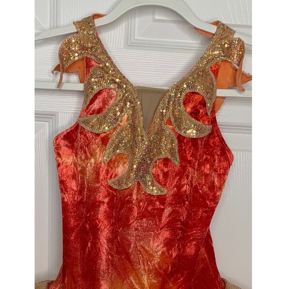 Revolution Dance wear Costume Dress Child - Picture 5 of 7